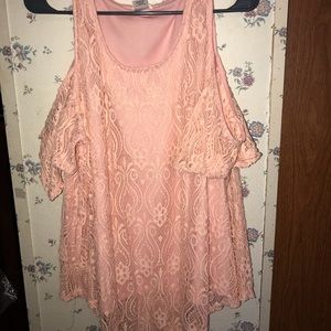 Brittany Black Open shoulder Shirt! 👚💜💜